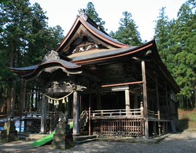 関山神社